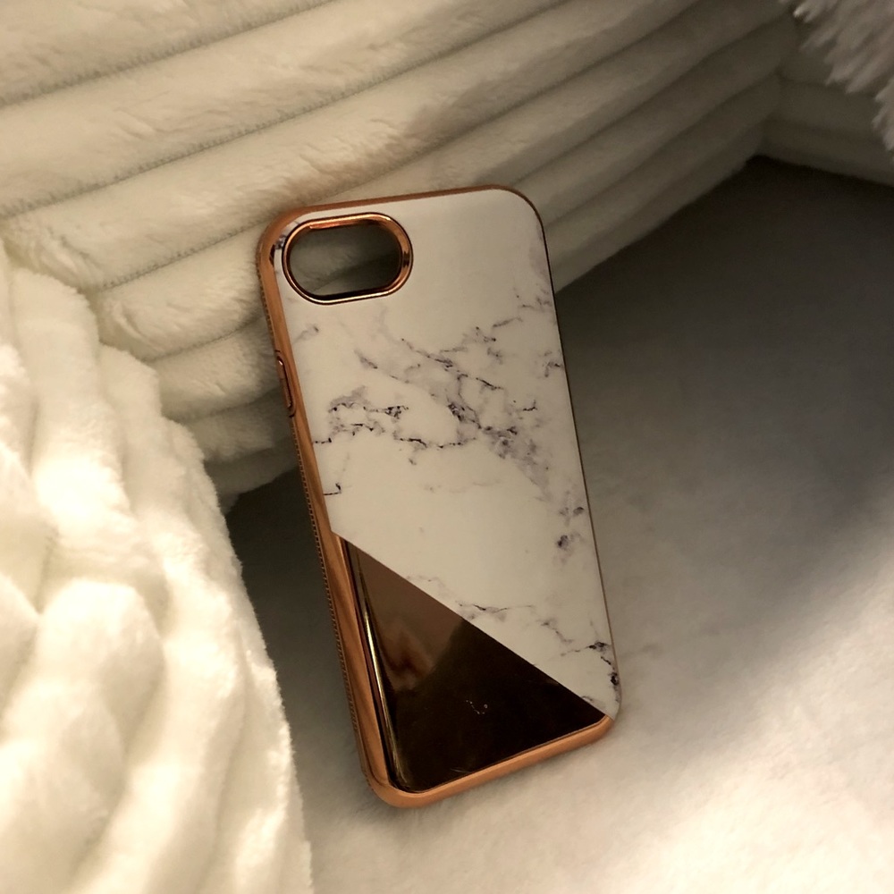 iPhone 8 phone case